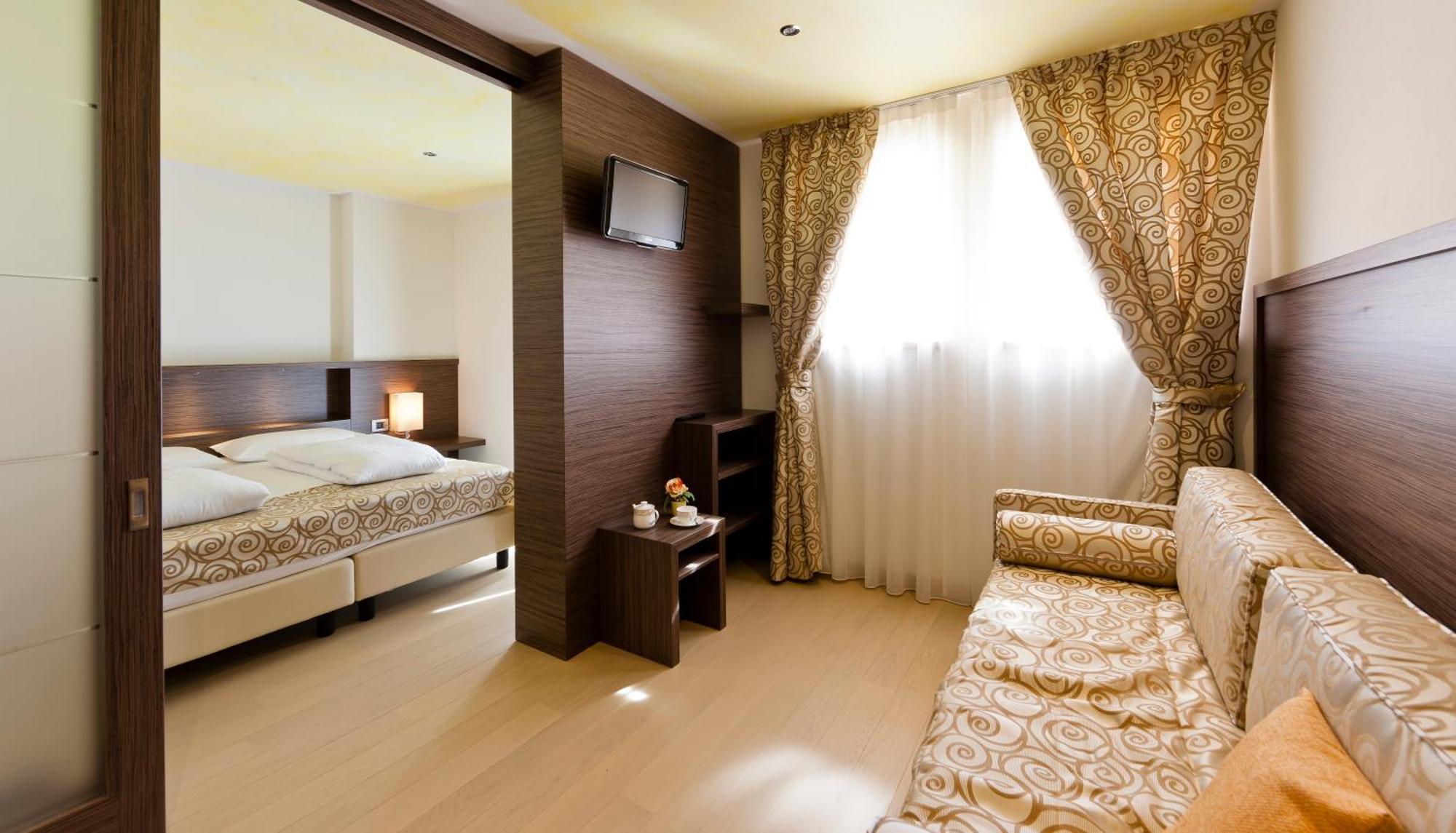 Family Hotel Serena Andalo Bagian luar foto